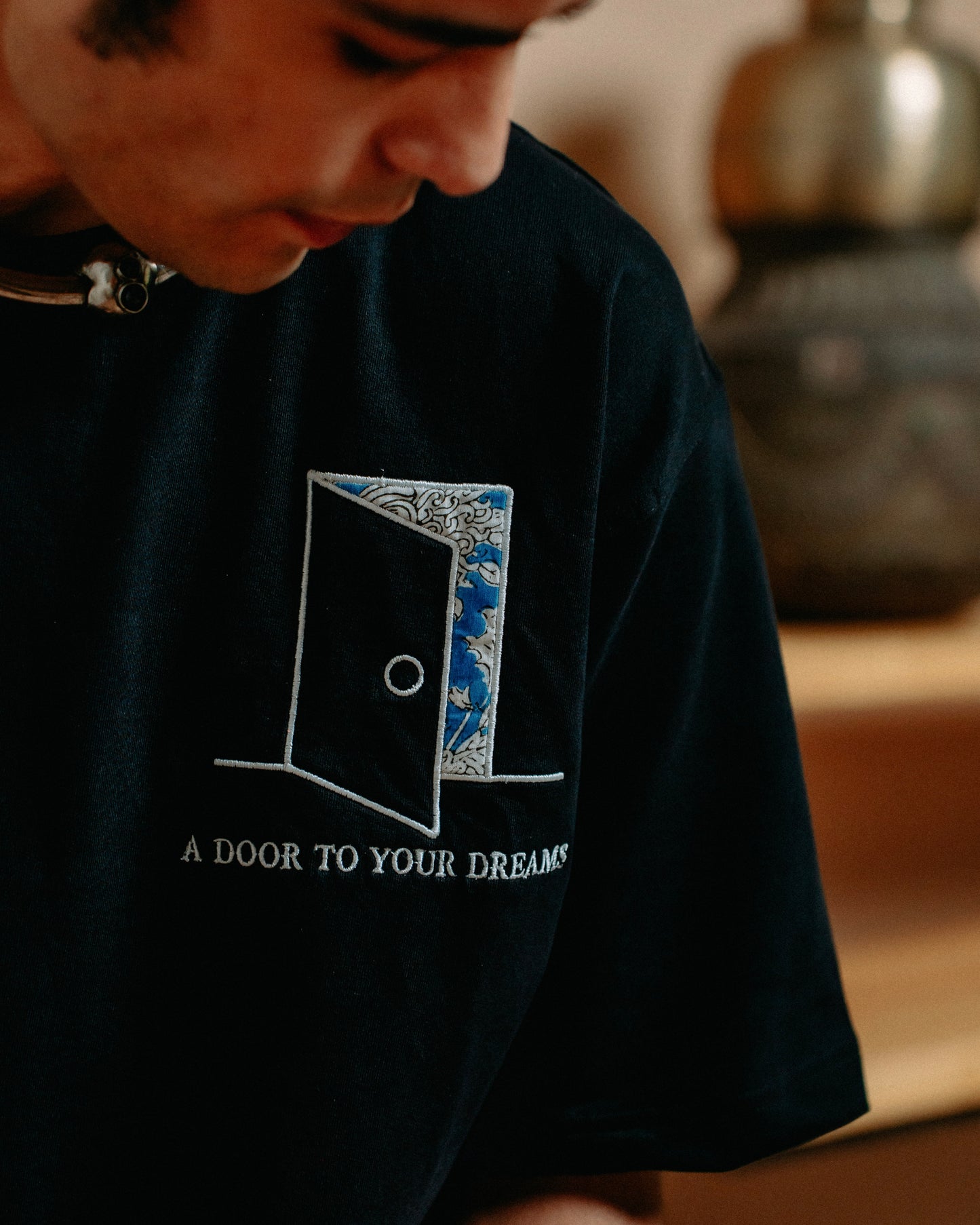 THE ENTRY OVERSIZED T-SHIRT