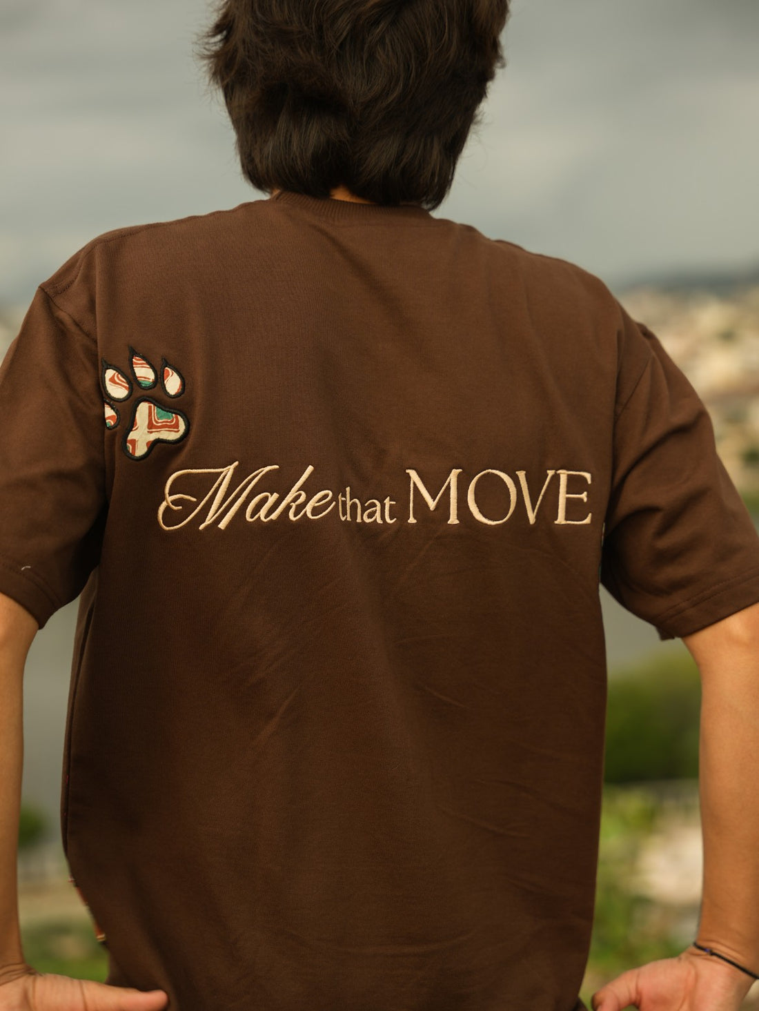 MOVE – OVERSIZED TEE