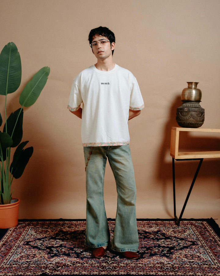 THE PATH OVERSIZED T-SHIRT